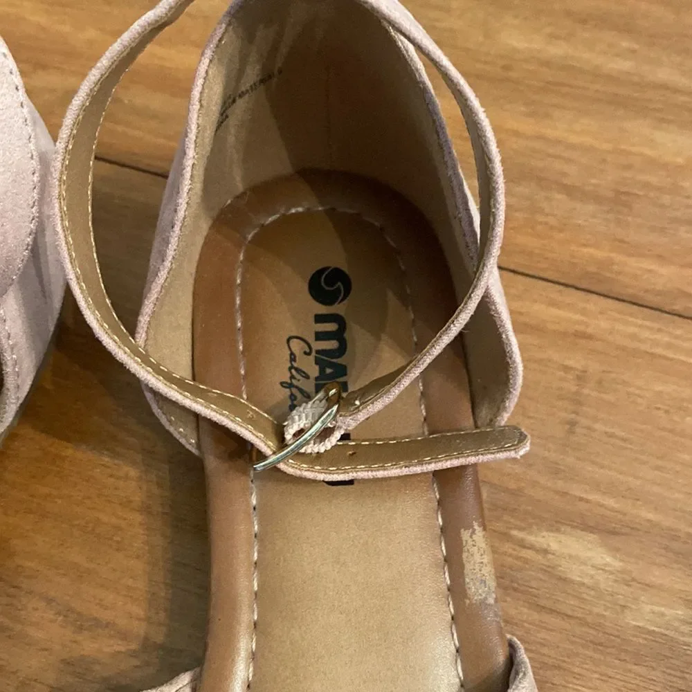 MakaLu California Size 9 Sandals Pink Suede - Picture 5 of 12